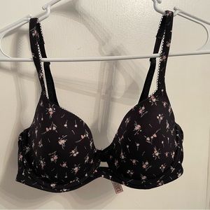 Victoria’s Secret Body by Victoria Lined Demi Bra